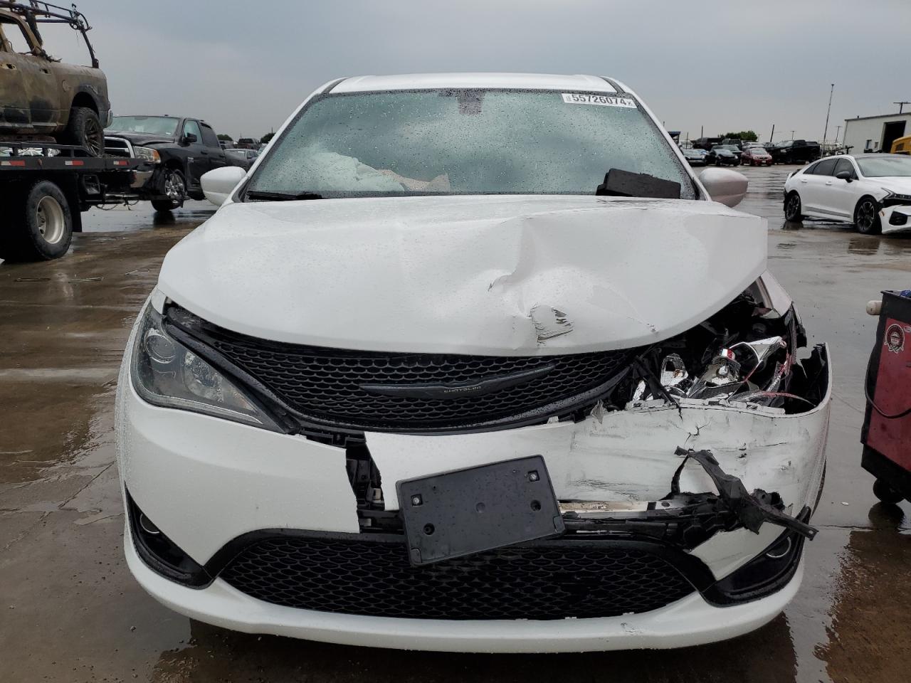 2020 Chrysler Pacifica Touring vin: 2C4RC1FG1LR133918