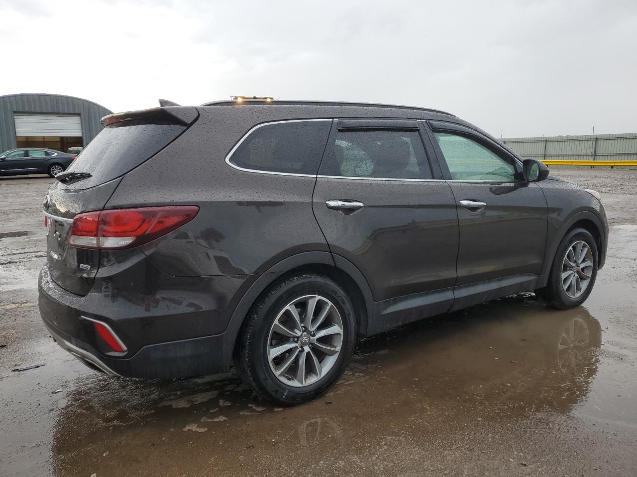 2017 Hyundai Santa Fe Se vin: KM8SMDHFXHU223028