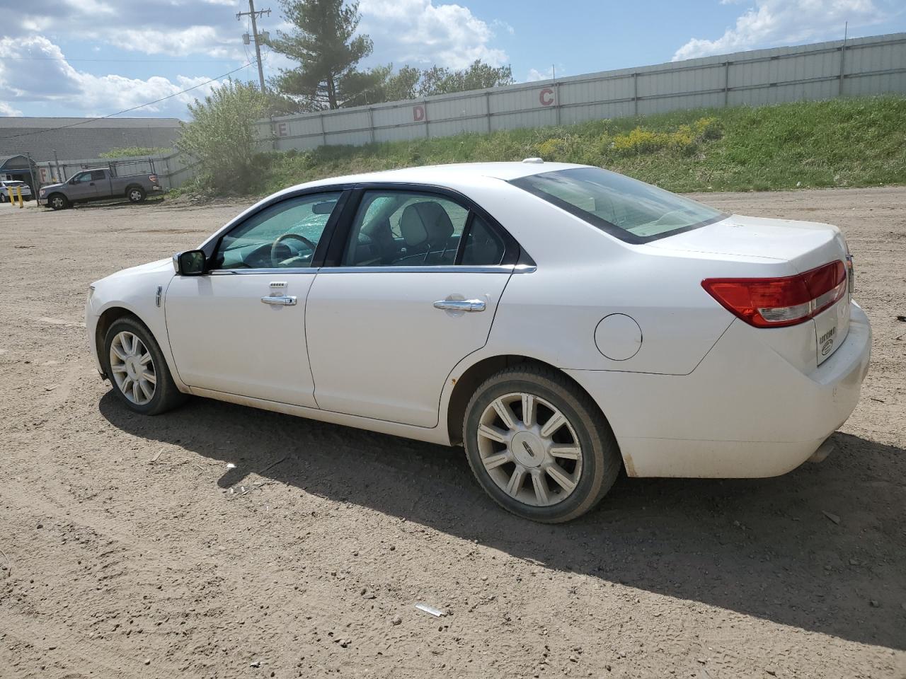 3LNHL2GC4CR838621 2012 Lincoln Mkz