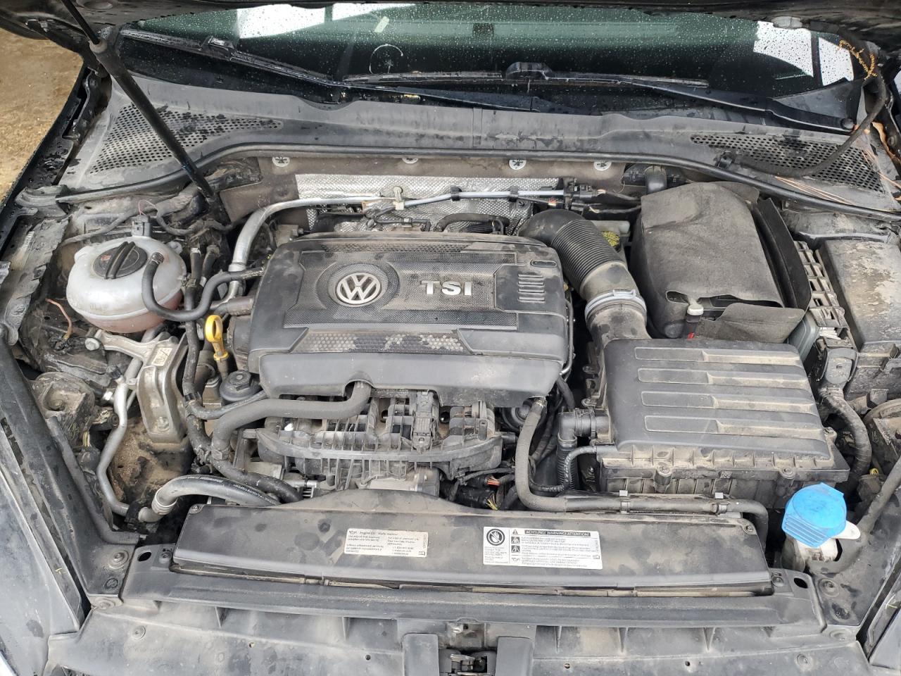 3VW217AU0HM064044 2017 Volkswagen Golf S