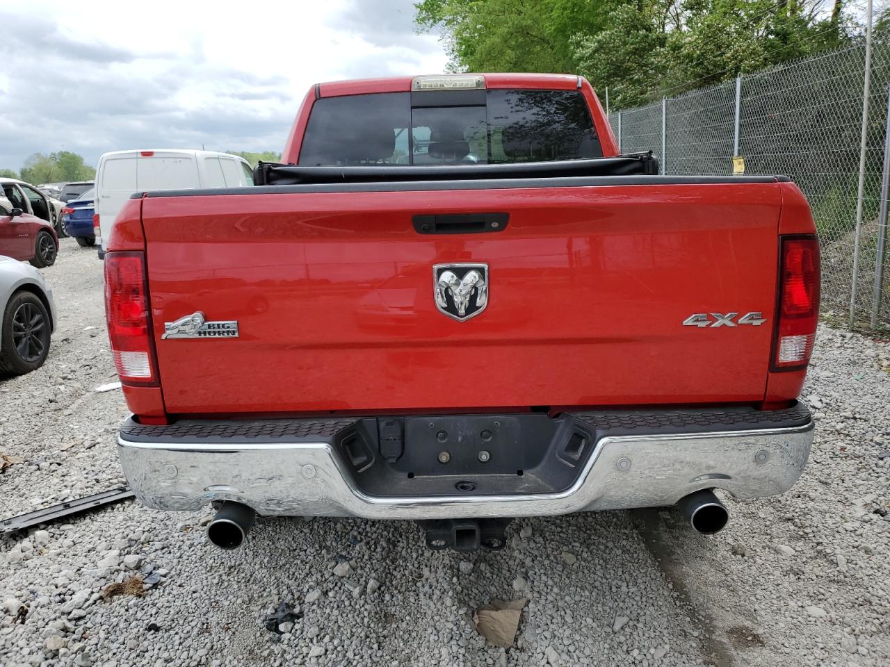 3C6RR7LT7GG207560 2016 Ram 1500 Slt
