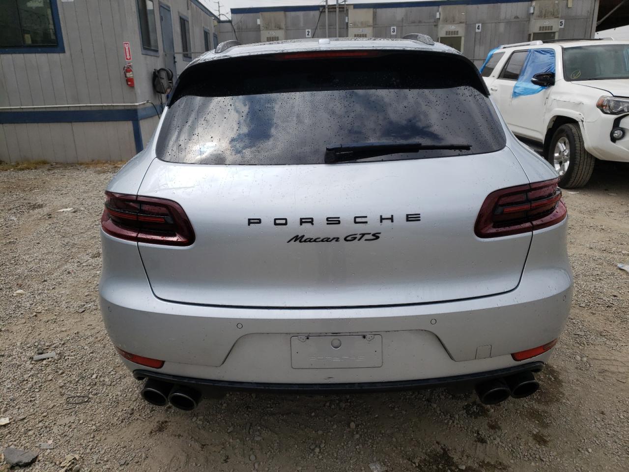 WP1AG2A56HLB56610 2017 Porsche Macan Gts