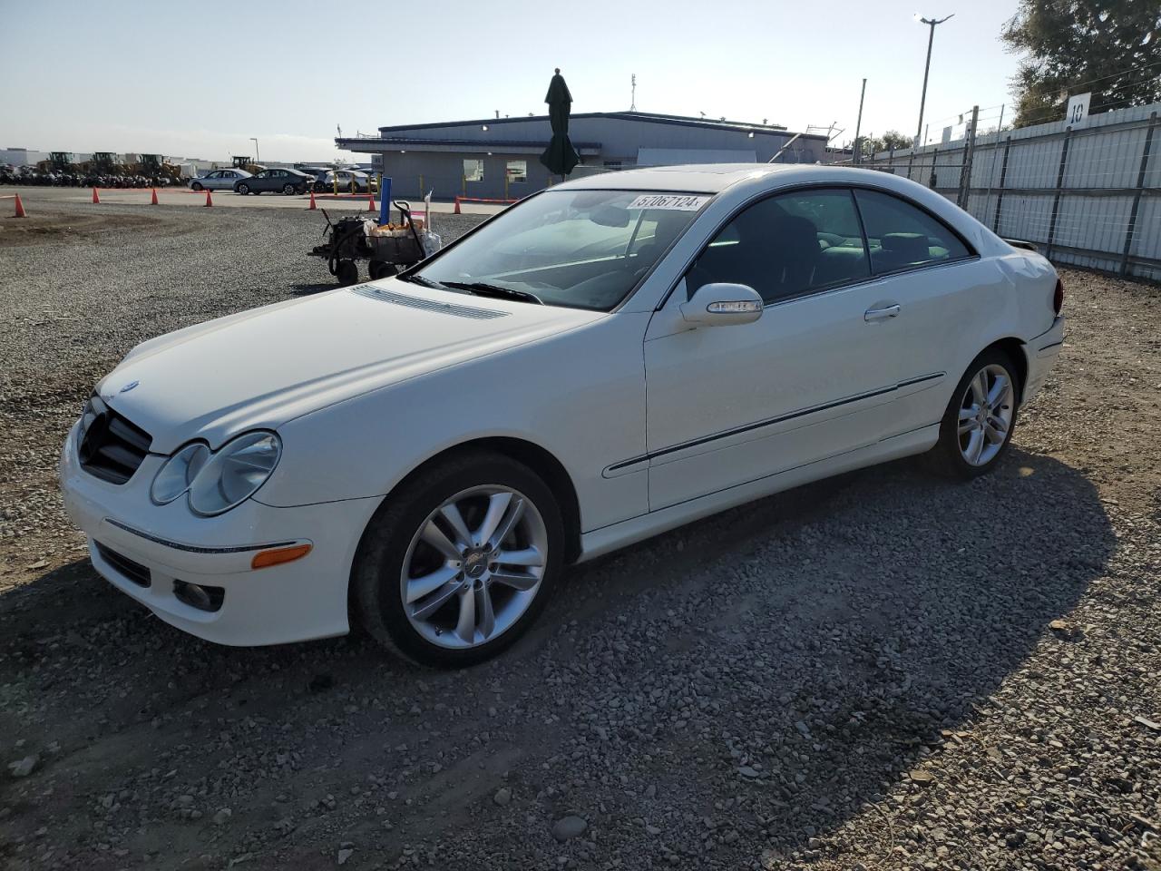 WDBTJ56H89F263656 2009 Mercedes-Benz Clk 350