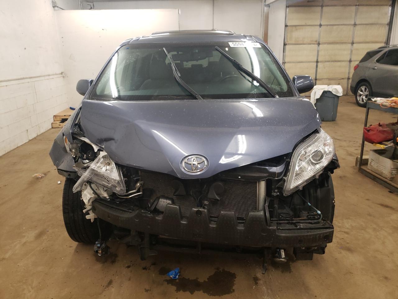 5TDYK3DCXFS600792 2015 Toyota Sienna Xle