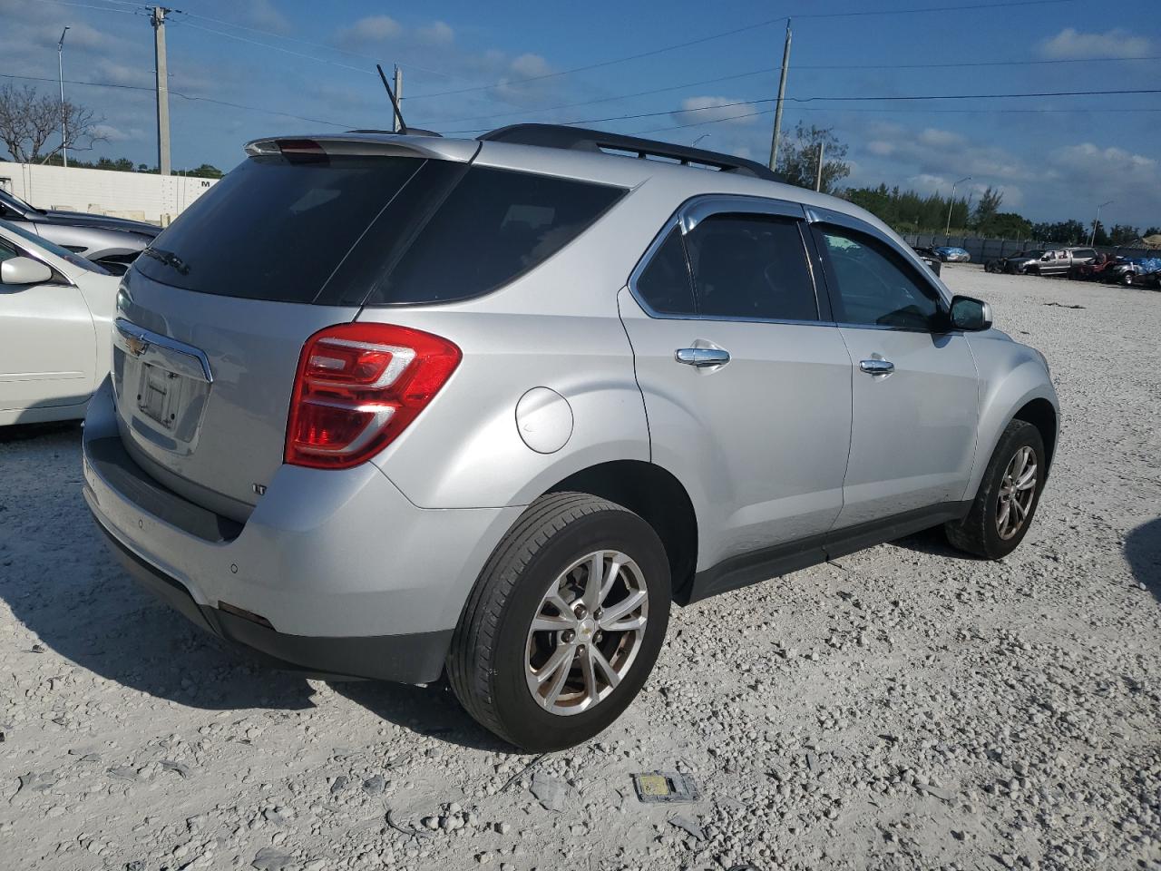 2GNALCEK9H6320225 2017 Chevrolet Equinox Lt