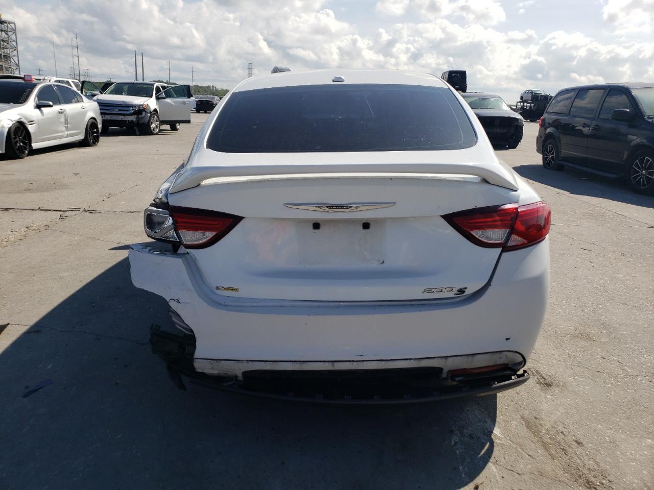 1C3CCCBB1FN649519 2015 Chrysler 200 S