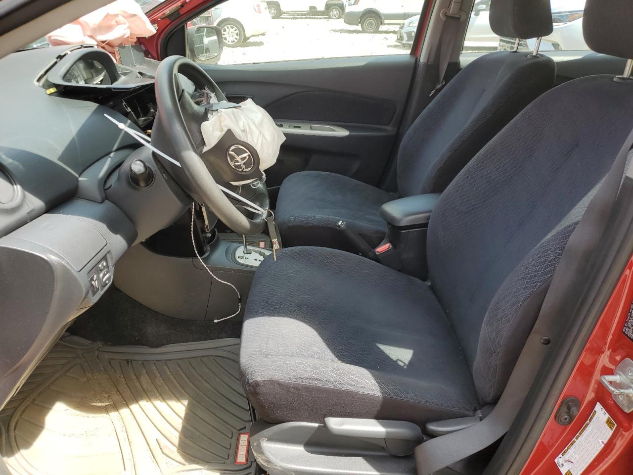 JTDBT923584020518 2008 Toyota Yaris