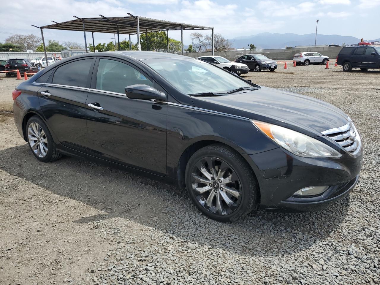 5NPEC4AC5DH695873 2013 Hyundai Sonata Se