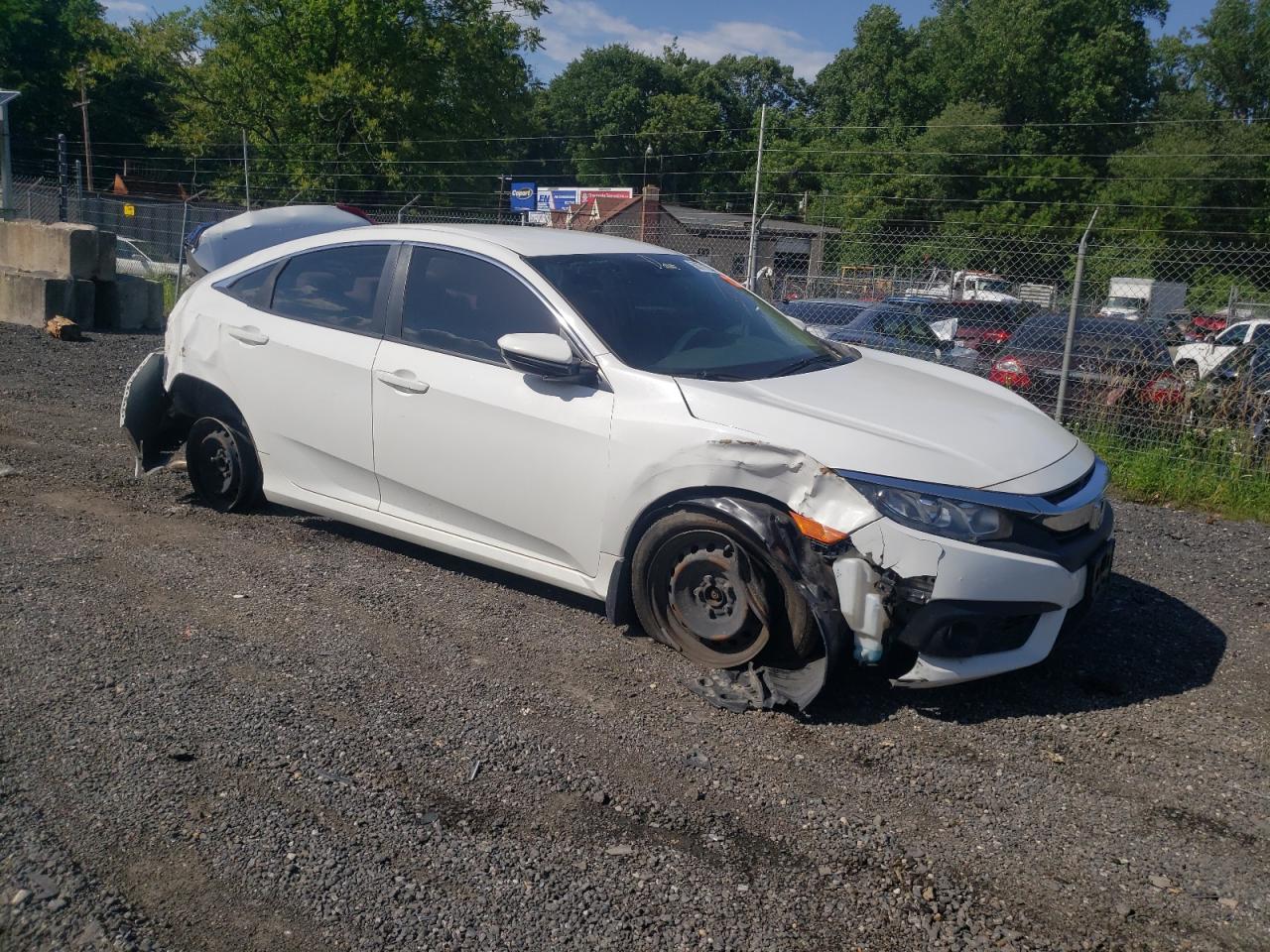 2HGFC2F60JH605093 2018 Honda Civic Lx