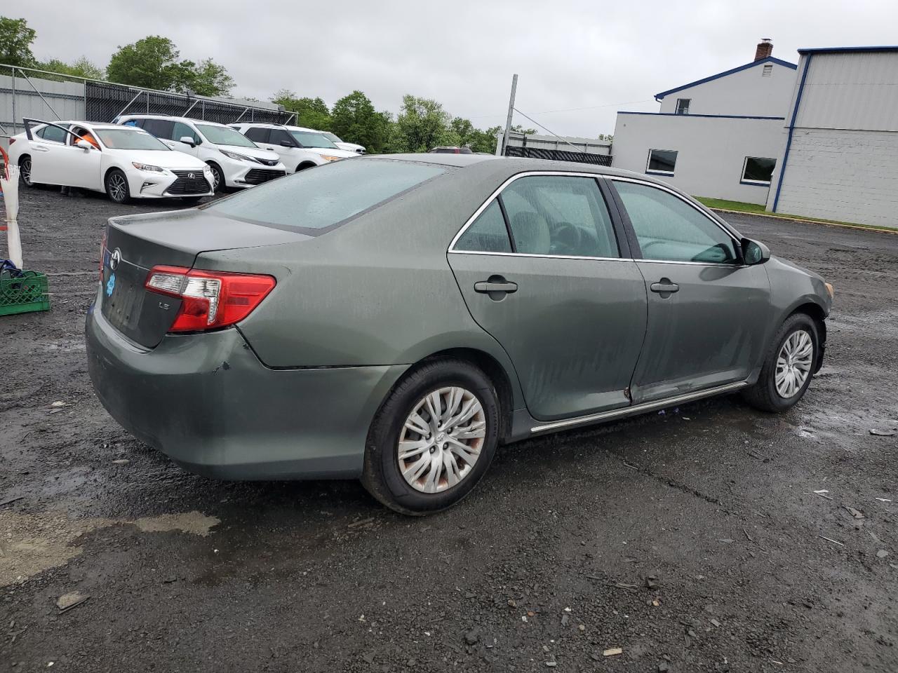 4T1BF1FKXCU613855 2012 Toyota Camry Base