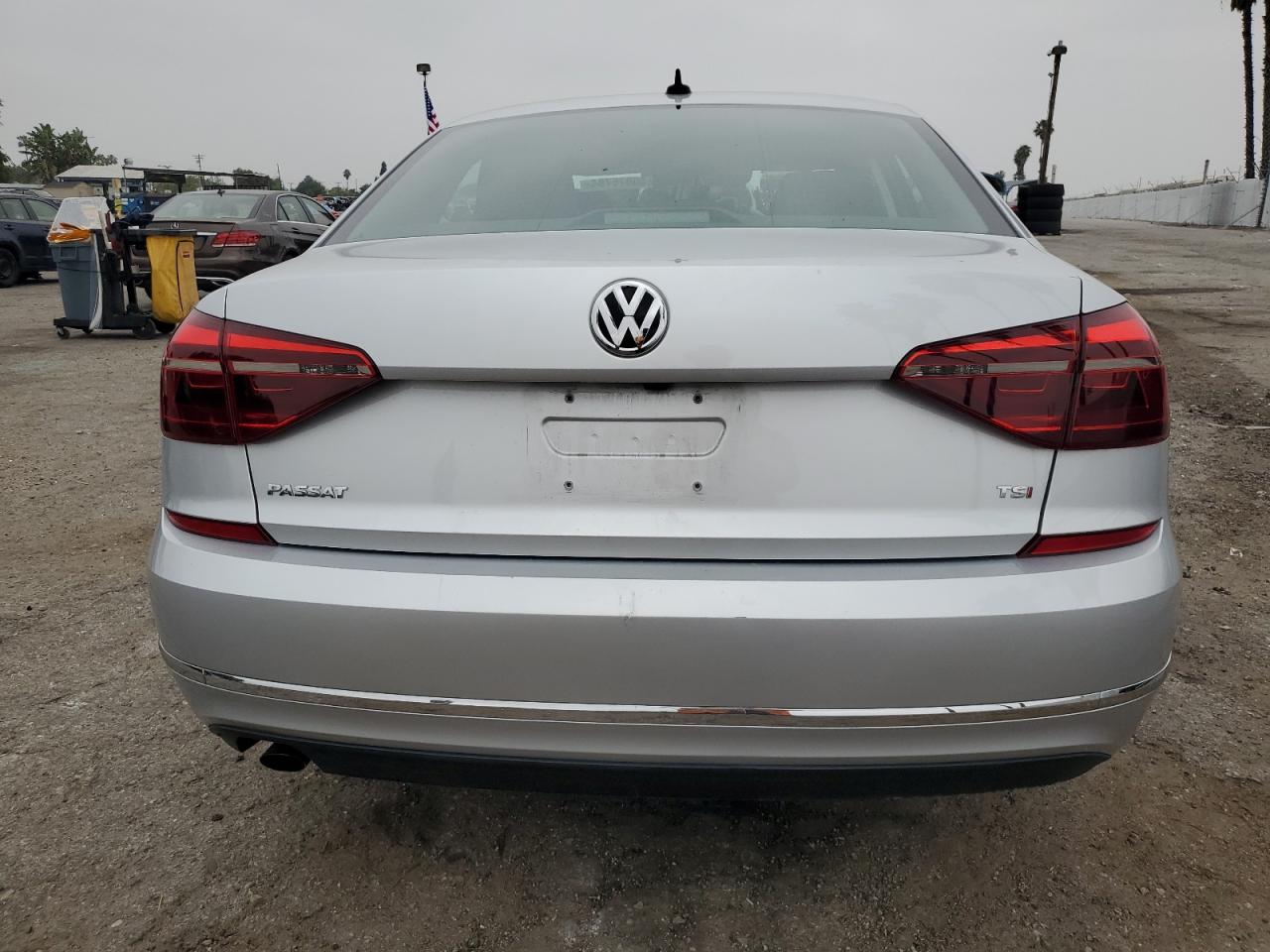 2019 Volkswagen Passat Wolfsburg vin: 1VWLA7A36KC003687