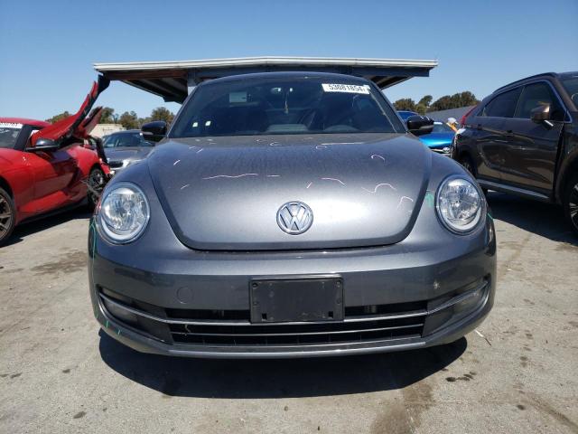 2013 Volkswagen Beetle - Image 5