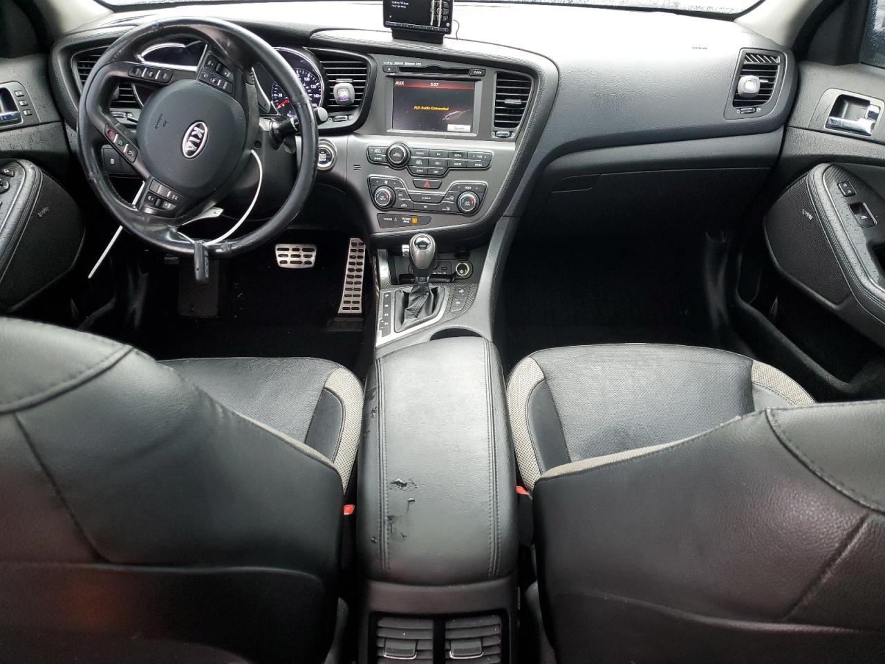 5XXGR4A6XCG007975 2012 Kia Optima Sx