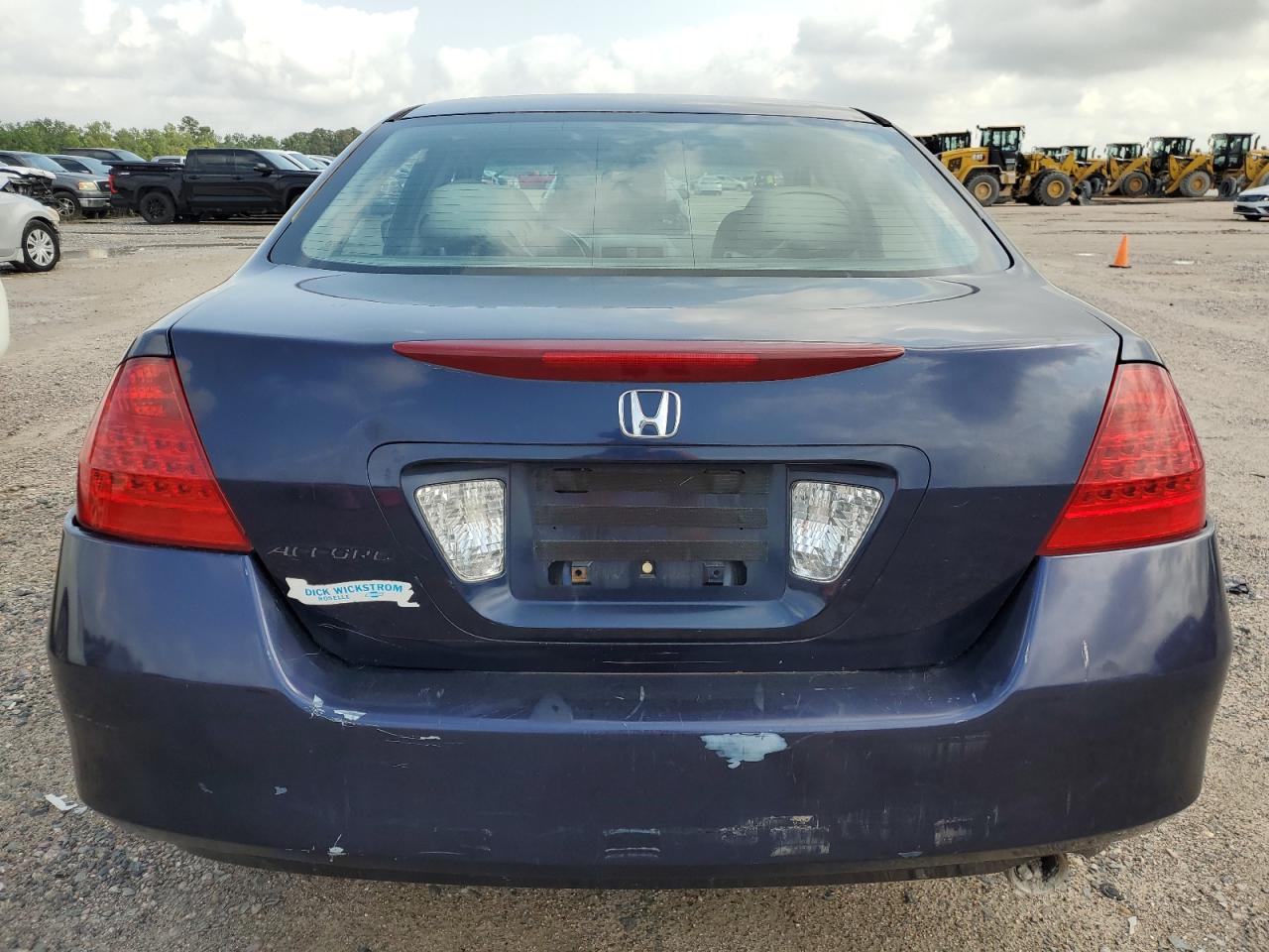 3HGCM56416G710717 2006 Honda Accord Lx