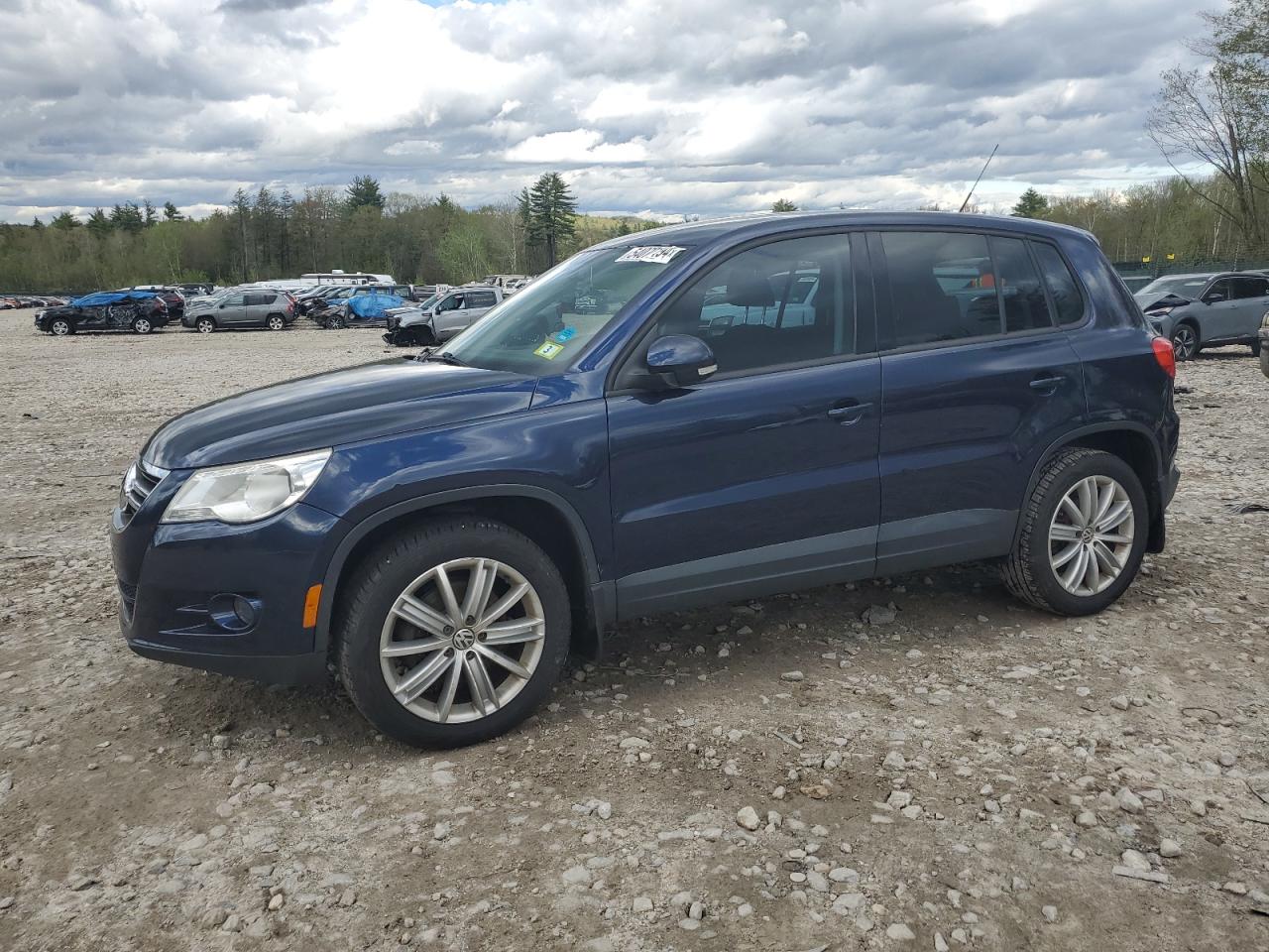 WVGBV7AX0BW564497 2011 Volkswagen Tiguan S