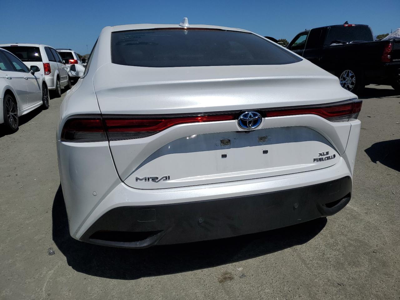 JTDAAAAA8MA001461 2021 Toyota Mirai Xle
