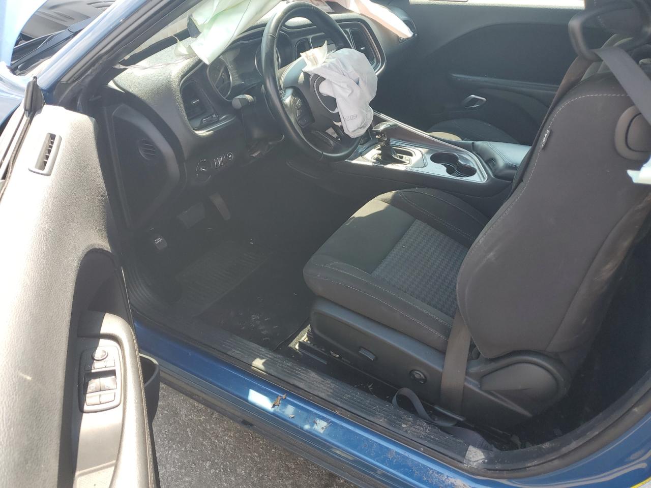 2C3CDZAG1LH152455 2020 Dodge Challenger Sxt