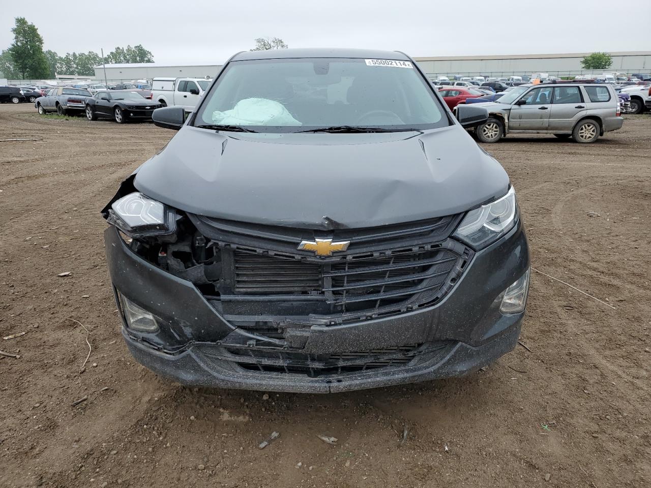 2GNAXJEV8J6335601 2018 Chevrolet Equinox Lt