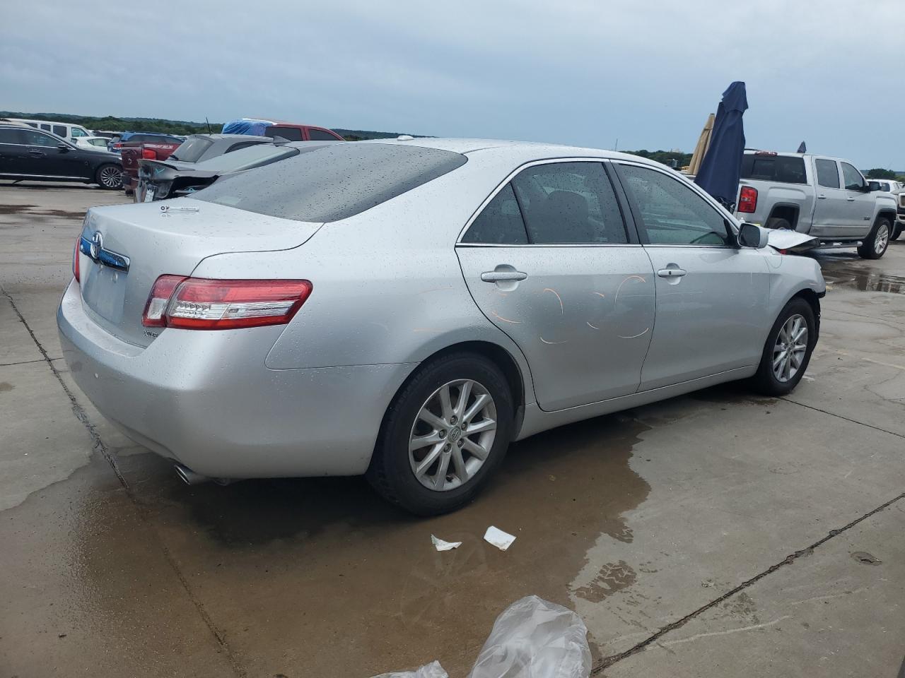 4T1BK3EK1BU615775 2011 Toyota Camry Se