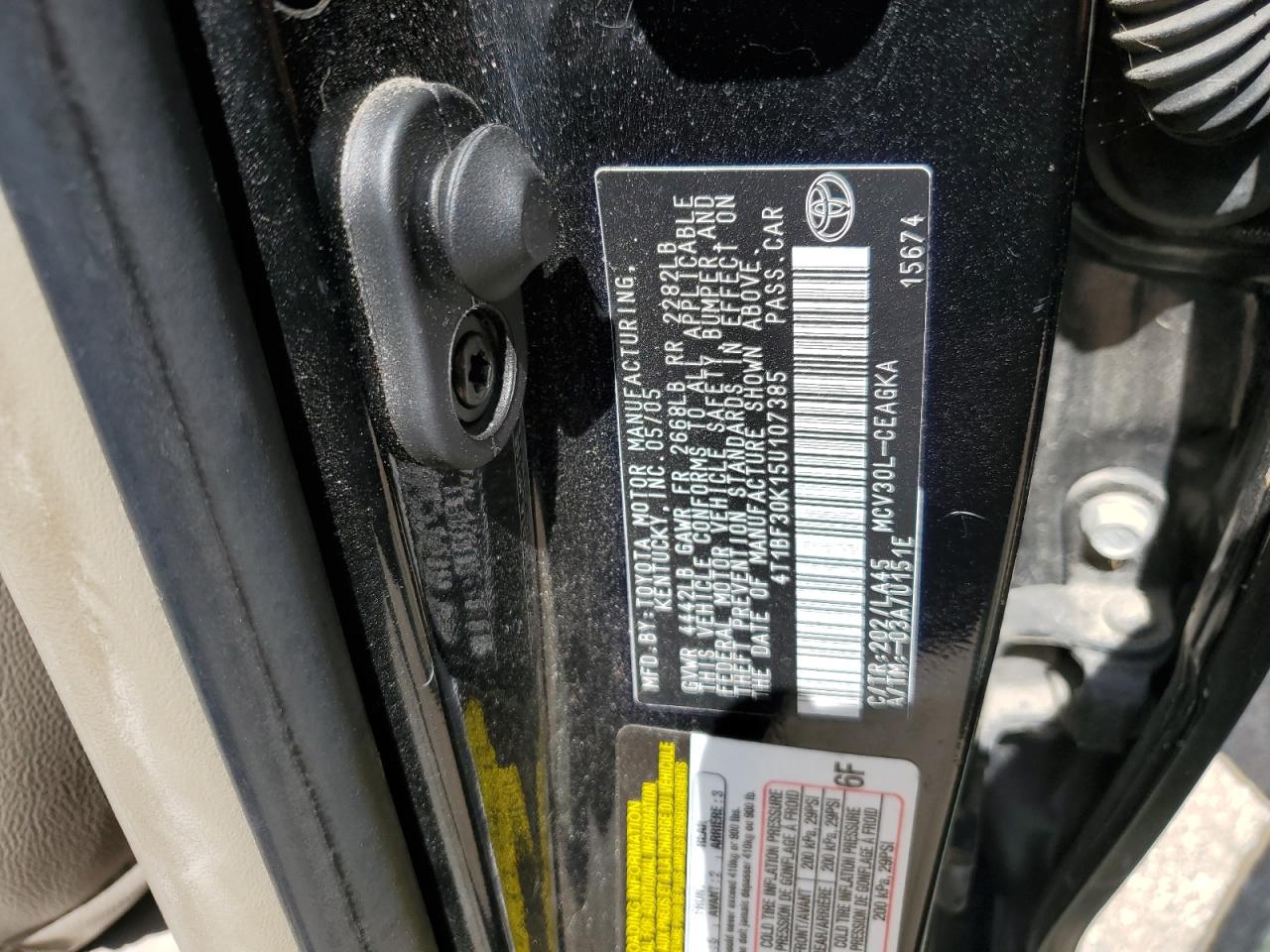 4T1BF30K15U107385 2005 Toyota Camry Le