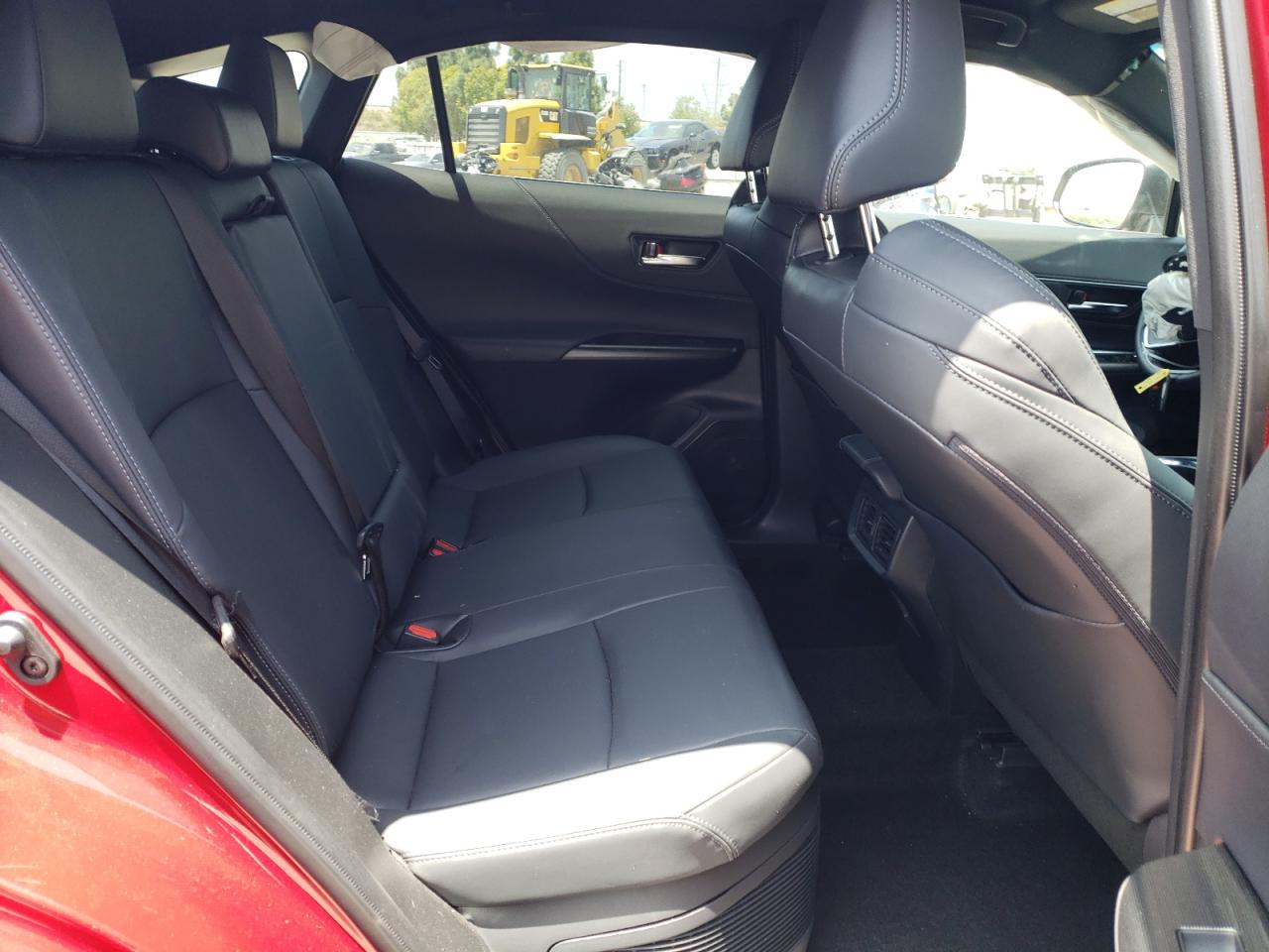 JTEAAAAHXPJ121565 2023 Toyota Venza Le