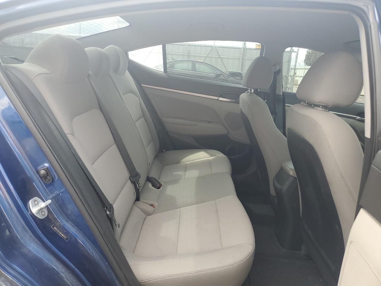 5NPD74LF6KH469152 2019 Hyundai Elantra Se