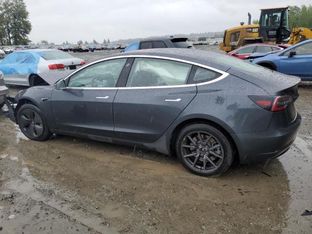 2018 Tesla Model 3 VIN: 5YJ3E1EA0JF047733 Lot: 55918574