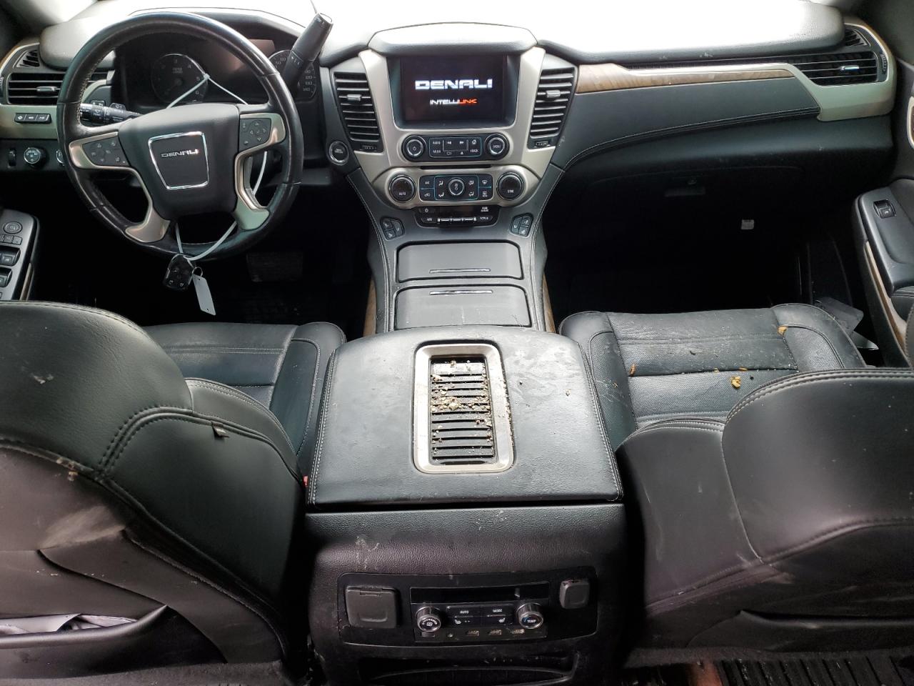 1GKS2CKJ7JR226855 2018 GMC Yukon Denali