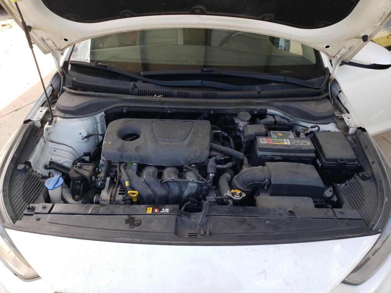 3KPC24A34JE011549 2018 Hyundai Accent Se