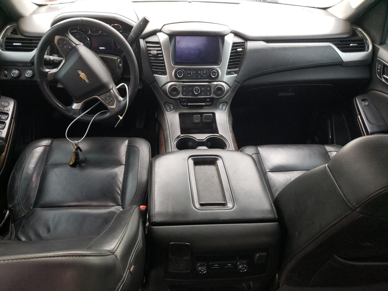 1GNSKBKC2KR144869 2019 Chevrolet Tahoe K1500 Lt