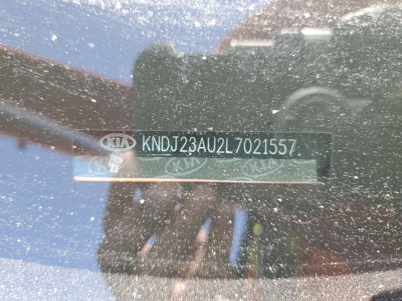 KNDJ23AU2L7021557 2020 Kia Soul Lx