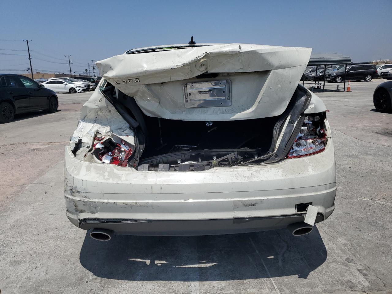 WDDGF5EB2BR178422 2011 Mercedes-Benz C 300