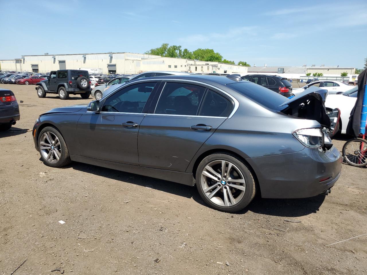 WBA8D9G5XHNU60758 2017 BMW 330 Xi