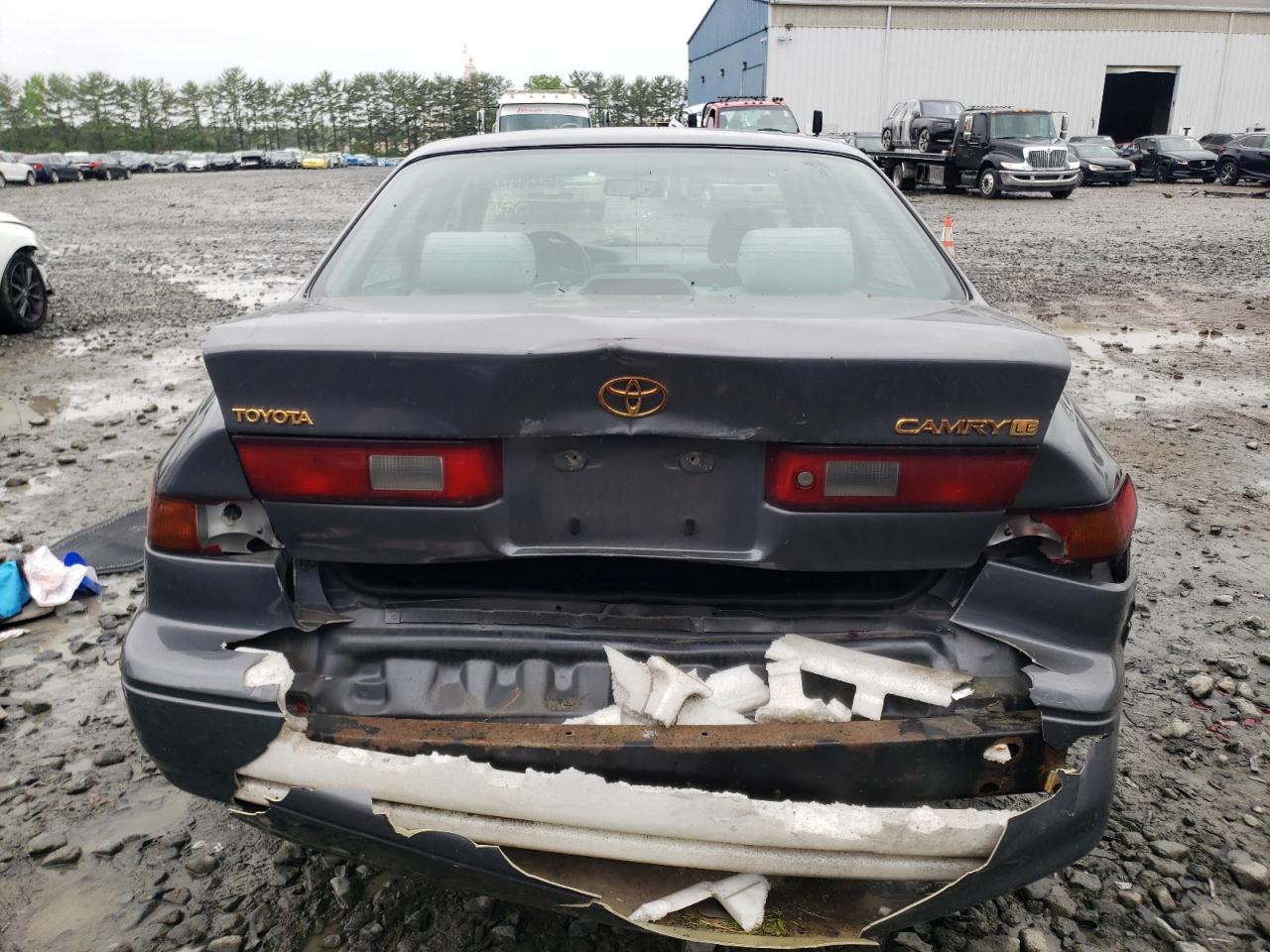 4T1BG22K6VU137230 1997 Toyota Camry Ce