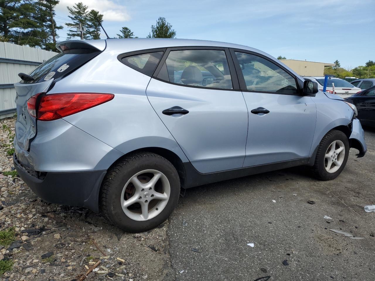 KM8JT3AC5AU071271 2010 Hyundai Tucson Gls