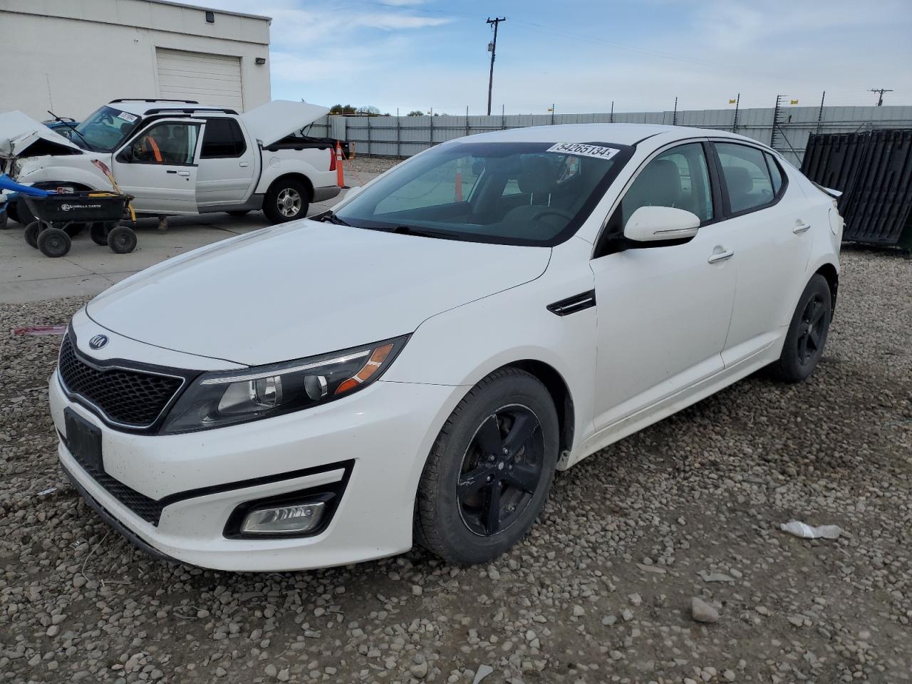 2015 Kia Optima Lx vin: KNAGM4A74F5558304