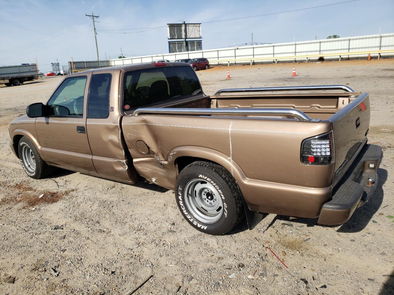 1GTCS19W628190881 2002 GMC Sonoma