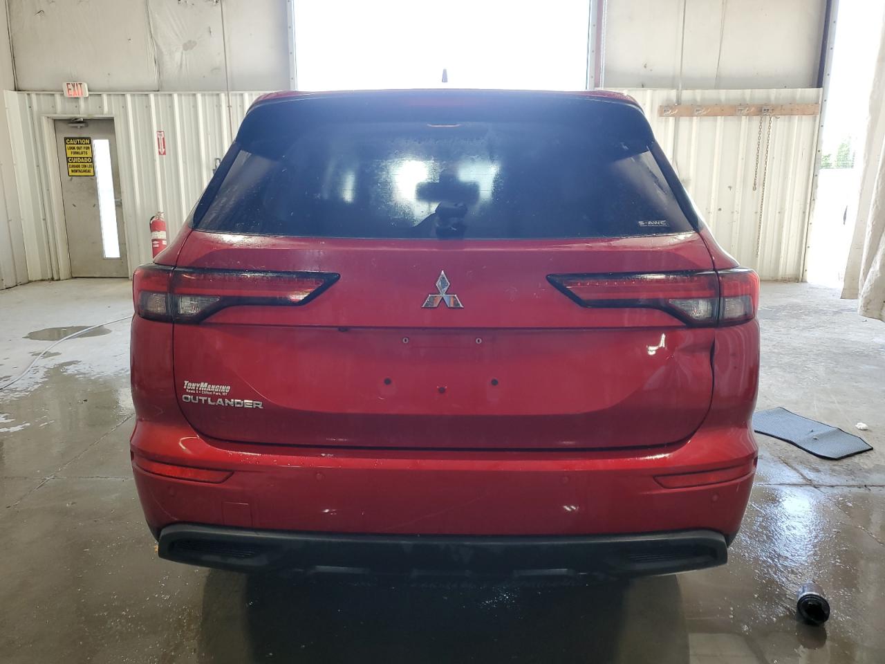 JA4J4TA89NZ033283 2022 Mitsubishi Outlander Es