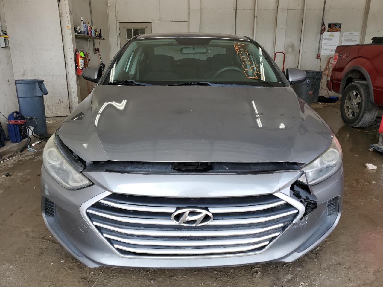 KMHD74LF4JU576748 2018 Hyundai Elantra Se