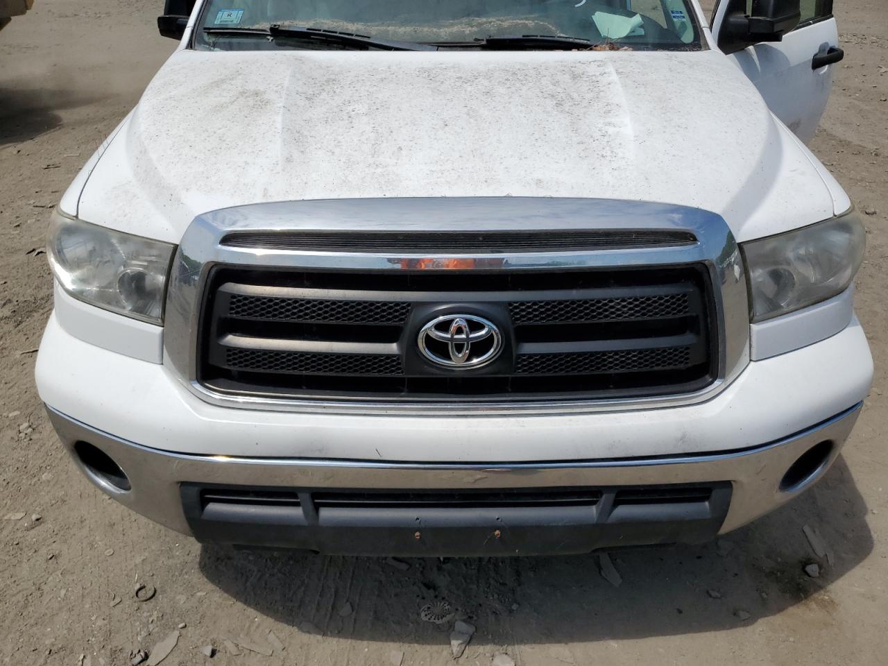 5TFUM5F18AX015129 2010 Toyota Tundra Double Cab Sr5