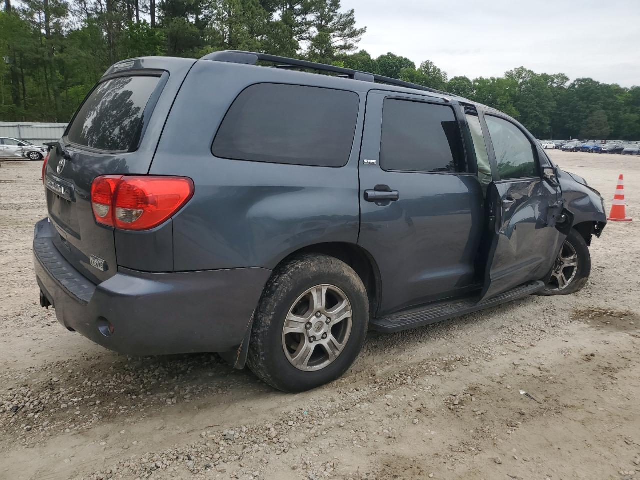 5TDBY64A18S022301 2008 Toyota Sequoia Sr5