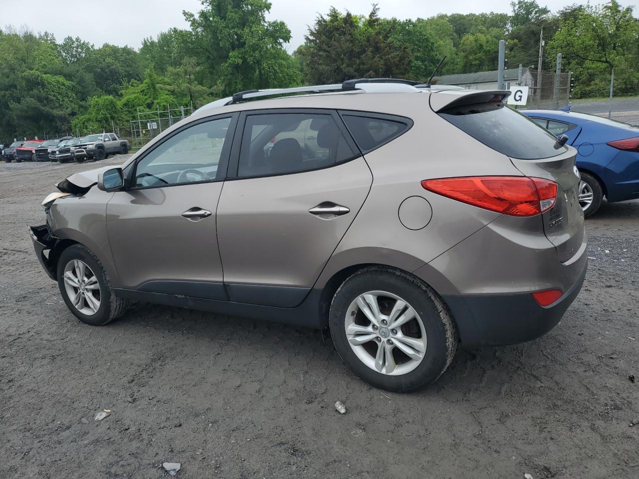 KM8JUCAC8BU206483 2011 Hyundai Tucson Gls