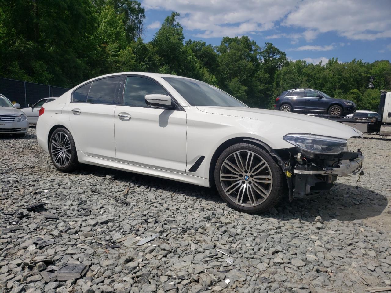 WBAJE7C56JWC56731 2018 BMW 540 Xi