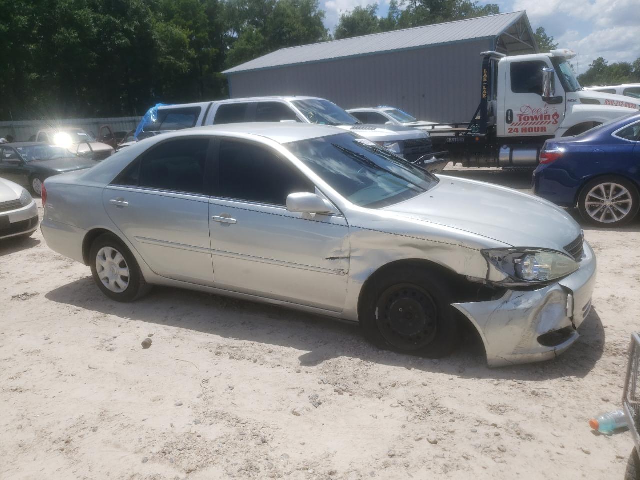 4T1BE32K44U371392 2004 Toyota Camry Le