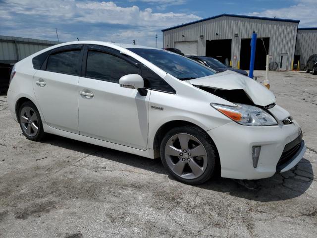 JTDKN3DU4F0420829 2015 Toyota Prius
