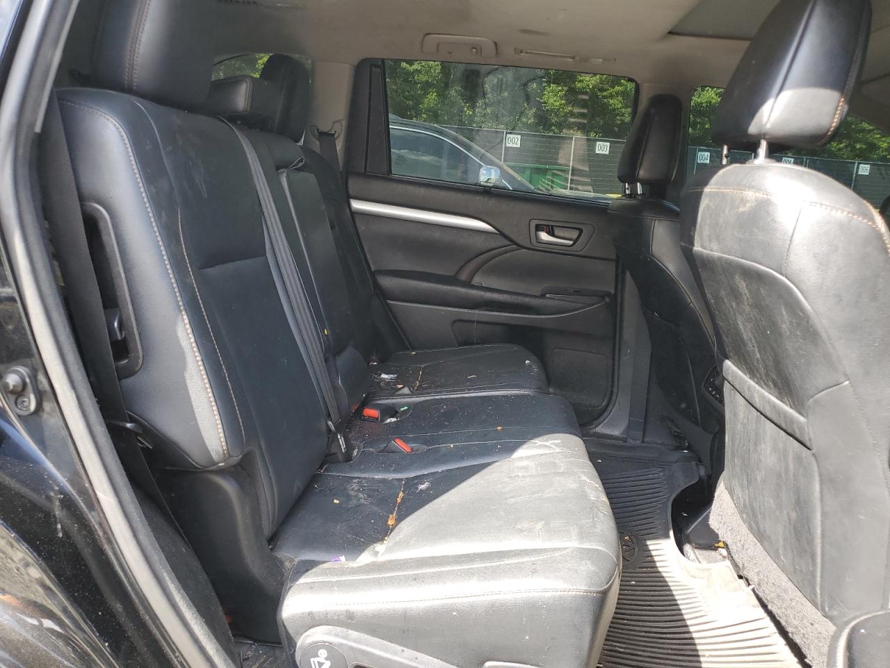 5TDJZRFH8HS457515 2017 Toyota Highlander Se