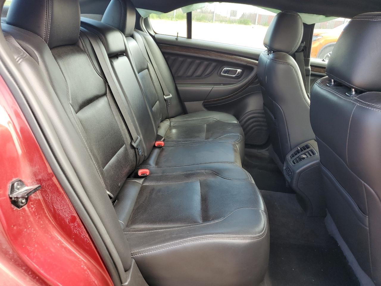 1FAHP2J89JG130596 2018 Ford Taurus Limited