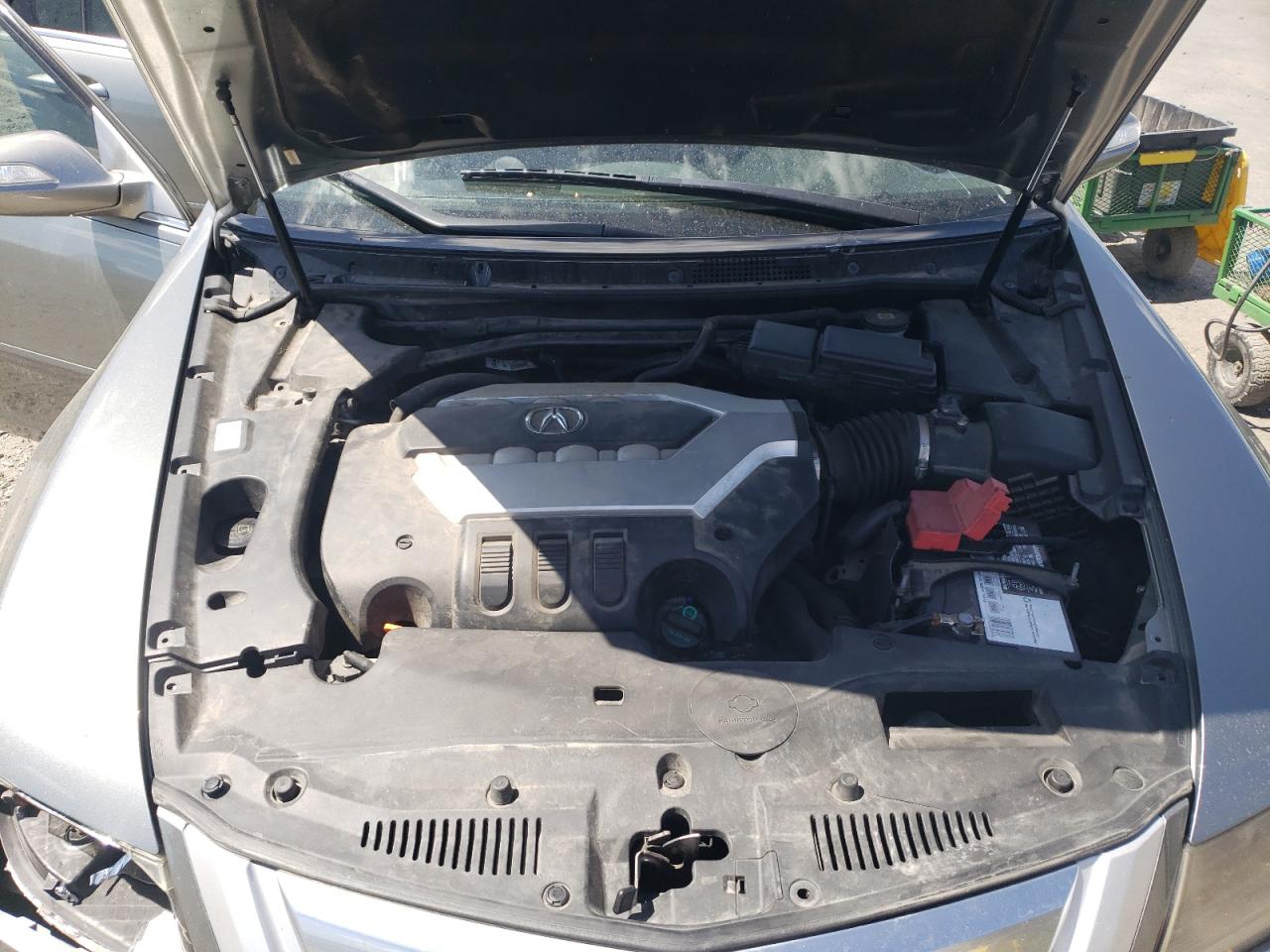 JH4KB2F62AC002499 2010 Acura Rl