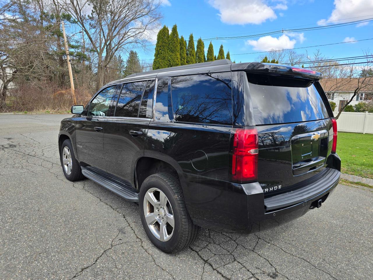 2016 Chevrolet Tahoe K1500 Lt vin: 1GNSKBKCXGR349086