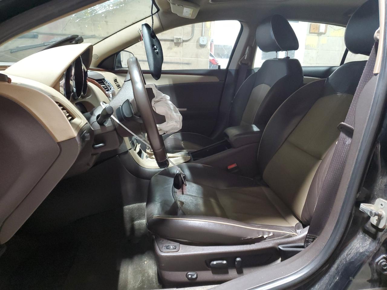 1G1ZE5E71AF252276 2010 Chevrolet Malibu Ltz